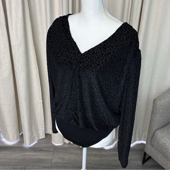 NWT • EXPRESS • Animal Print Velvet Body Suit - Picture 5 of 10